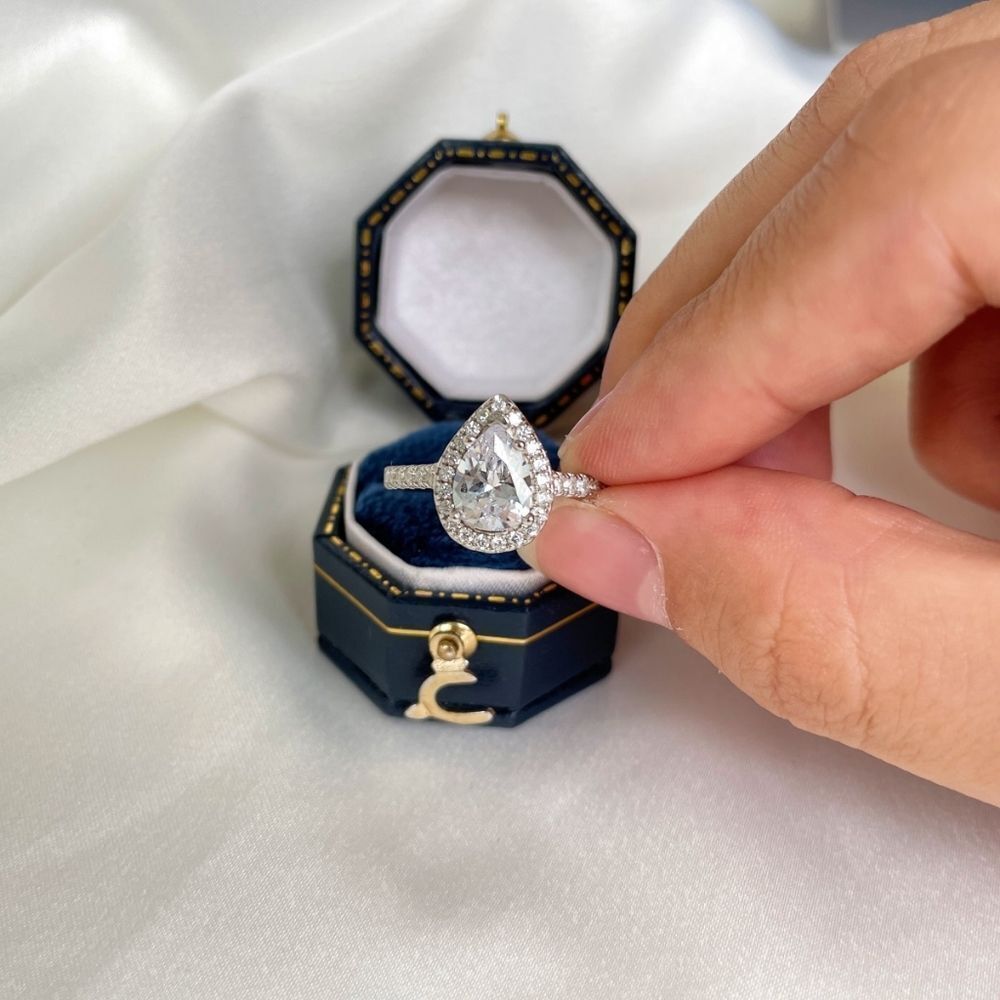 ✨️ Stunning Waterdrop 925 Sterling Silver Engagement Ring